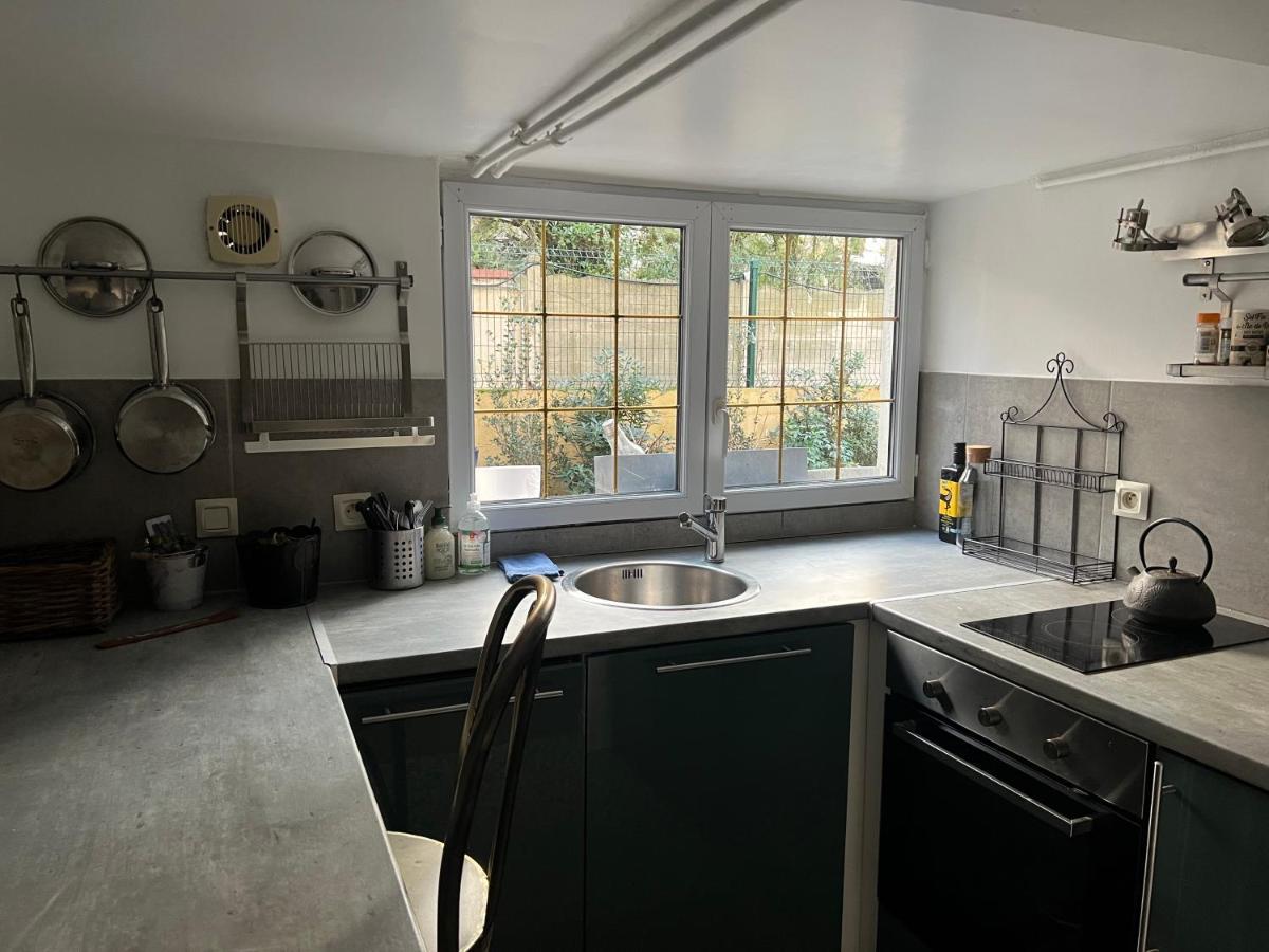 Petit Studio De La Maison Du Bonheur - Rez De Jardin Daire Villiers-sur-Marne Dış mekan fotoğraf